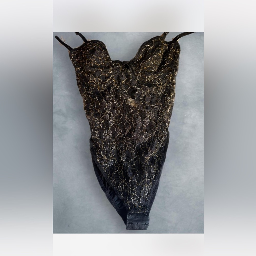 Vintage Victoria’s Secret bodysuit